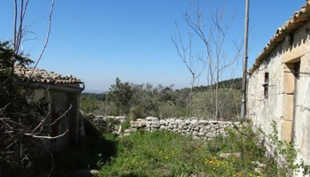 Chiaramonte Gulfi (RG), 97010, ,Old masseria,For Sale,1004